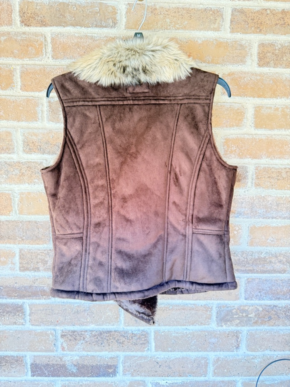 Live a Little Brown Suede Vest with Faux Fur Trim - Picture 4 of 4